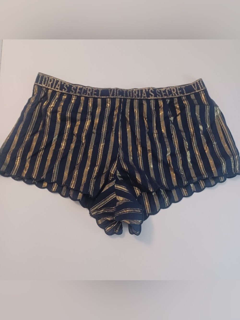 Victoria's Secret Boxer Sleep Shorts Sz L $10/4.99 SHIPPING